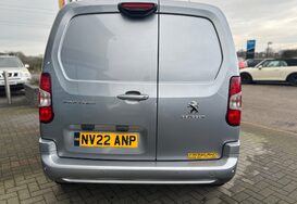 Peugeot Partner BLUEHDI ASPHALT PREMIUM L1 11