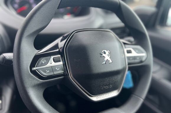 Peugeot Partner BLUEHDI ASPHALT PREMIUM L1 35