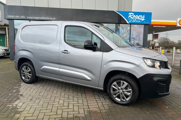 Peugeot Partner BLUEHDI ASPHALT PREMIUM L1 9