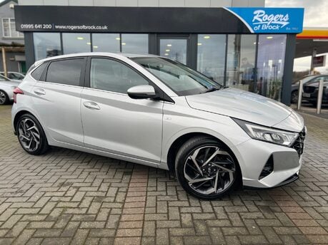 Hyundai i20 T-GDI PREMIUM MHEV