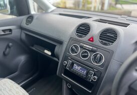 Volkswagen Caddy C20 TDI STARTLINE BLUEMOTION TECHNOLOGY CAMPER 31