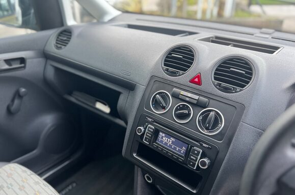 Volkswagen Caddy C20 TDI STARTLINE BLUEMOTION TECHNOLOGY CAMPER 31