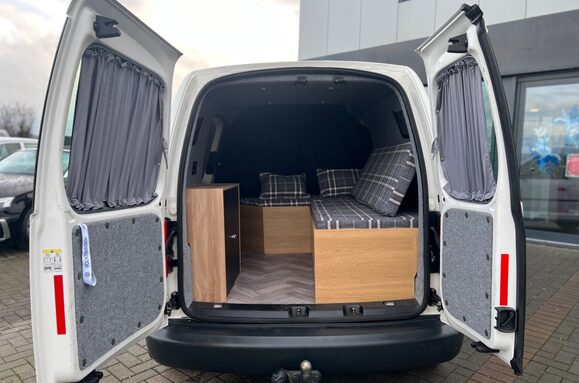 Volkswagen Caddy C20 TDI STARTLINE BLUEMOTION TECHNOLOGY CAMPER 2