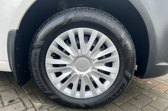 Volkswagen Caddy C20 TDI STARTLINE BLUEMOTION TECHNOLOGY CAMPER 26