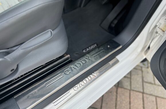 Volkswagen Caddy C20 TDI STARTLINE BLUEMOTION TECHNOLOGY CAMPER 33