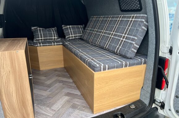 Volkswagen Caddy C20 TDI STARTLINE BLUEMOTION TECHNOLOGY CAMPER 48