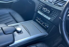 Mercedes-Benz E Class E220 BLUETEC SE AUTOMATIC 23