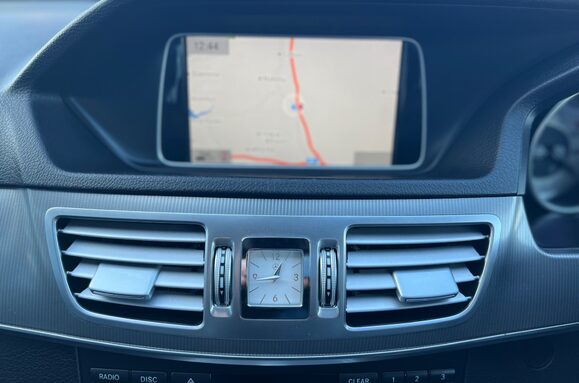 Mercedes-Benz E Class E220 BLUETEC SE AUTOMATIC 41