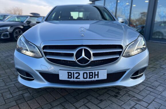 Mercedes-Benz E Class E220 BLUETEC SE AUTOMATIC 6