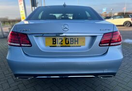 Mercedes-Benz E Class E220 BLUETEC SE AUTOMATIC 11