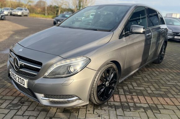 Mercedes-Benz B Class B180 1.8 CDI BLUEEFFICIENCY SPORT AUTO 13