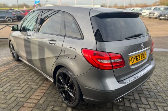 Mercedes-Benz B Class B180 1.8 CDI BLUEEFFICIENCY SPORT AUTO 11