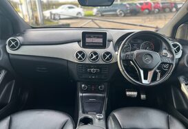 Mercedes-Benz B Class B180 1.8 CDI BLUEEFFICIENCY SPORT AUTO 33