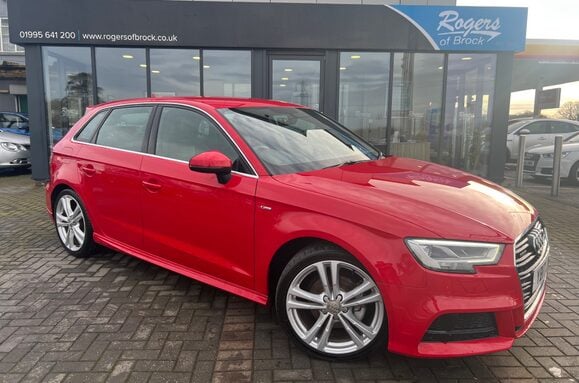 Audi A3 TDI QUATTRO S LINE 1