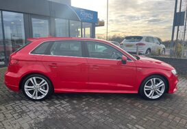 Audi A3 TDI QUATTRO S LINE 8