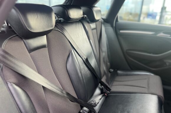 Audi A3 TDI QUATTRO S LINE 20