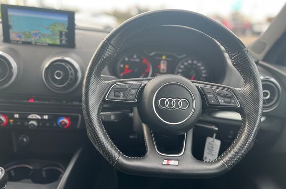 Audi A3 TDI QUATTRO S LINE 31