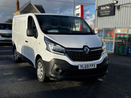 Renault Trafic 2.0 dCi ENERGY 28 Business SWB Standard Roof Euro 6 (s/s) 5dr 1