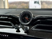 Bentley Bentayga 4.0 V8 Azure Auto 4WD Euro 6 (s/s) 5dr 33