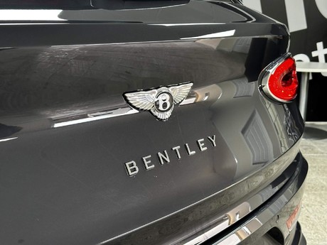 Bentley Bentayga 4.0 V8 Azure Auto 4WD Euro 6 (s/s) 5dr 18