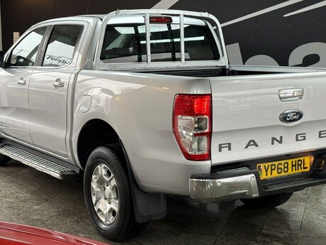 Ford Ranger 2.2 TDCi Limited 1 4WD Euro 5 (s/s) 4dr (Eco Axle) 18