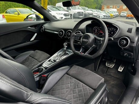 Audi TT 2.0 TFSI 45 S line S Tronic Euro 6 (s/s) 3dr 22