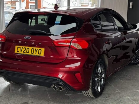 Ford Focus 1.0T EcoBoost ST-Line Euro 6 (s/s) 5dr 11