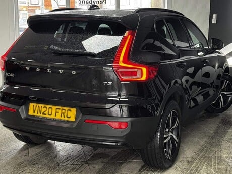 Volvo XC40 1.5 T3 R-Design Auto Euro 6 (s/s) 5dr 12