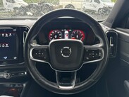 Volvo XC40 1.5 T3 R-Design Auto Euro 6 (s/s) 5dr 26