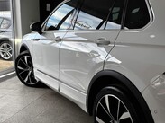 Volkswagen Tiguan 1.5 TSI R-Line DSG Euro 6 (s/s) 5dr 21