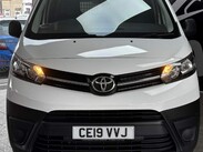 Toyota Proace 2.0D Icon Long Panel Van LWB Euro 6 (s/s) 6dr 5