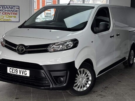 Toyota Proace 2.0D Icon Long Panel Van LWB Euro 6 (s/s) 6dr 8