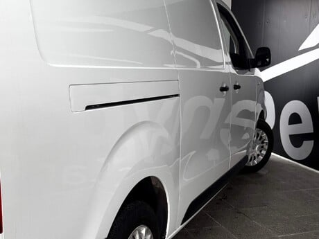 Toyota Proace 2.0D Icon Long Panel Van LWB Euro 6 (s/s) 6dr 12