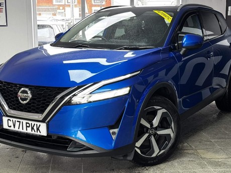 Nissan Qashqai 1.3 DIG-T MHEV Premiere Edition XTRON Euro 6 (s/s) 5dr 10