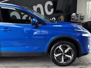 Nissan Qashqai 1.3 DIG-T MHEV Premiere Edition XTRON Euro 6 (s/s) 5dr 4