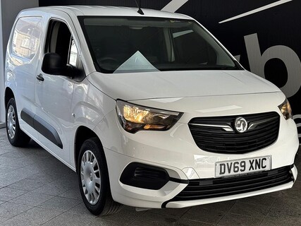 Vauxhall Combo 1.6 Turbo D 2300 Sportive L1 H1 Euro 6 (s/s) 4dr