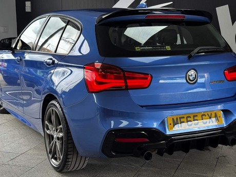 BMW 1 Series 3.0 M135i Auto Euro 6 (s/s) 5dr 22