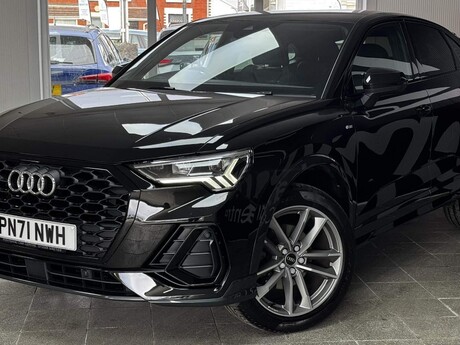 Audi Q3 1.5 TFSI CoD 35 Black Edition Sportback Euro 6 (s/s) 5dr 9