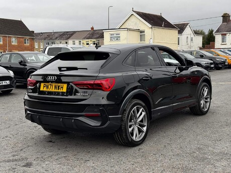 Audi Q3 1.5 TFSI CoD 35 Black Edition Sportback Euro 6 (s/s) 5dr 51