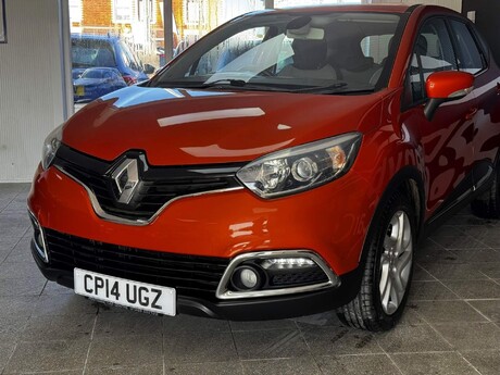 Renault Captur 0.9 TCe ENERGY Dynamique MediaNav Euro 5 (s/s) 5dr 8