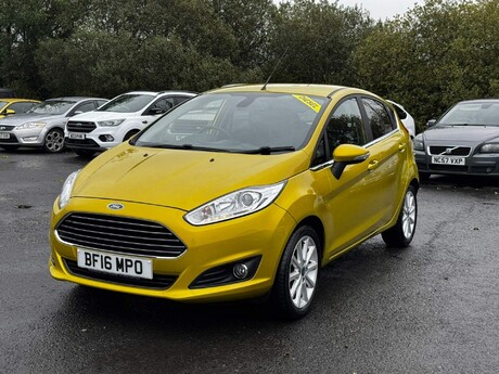 Ford Fiesta 1.5 TDCi Titanium Euro 6 5dr 38