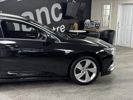 Vauxhall Insignia 2.0 Turbo D BlueInjection SRi VX Line Nav Sports Tourer Euro 6 (s/s) 5dr 4