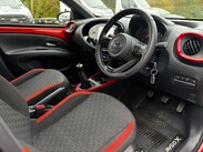 Toyota Aygo X 1.0 VVT-i Edge Euro 6 (s/s) 5dr 16