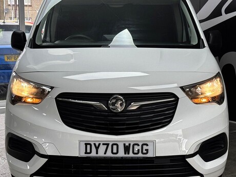 Vauxhall Combo 1.6 Turbo D 2300 Sportive L1 H1 Euro 6 (s/s) 4dr 7