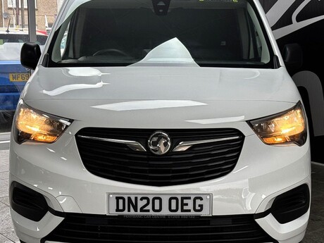 Vauxhall Combo 1.6 Turbo D 2300 Sportive L1 H1 Euro 6 (s/s) 4dr 7