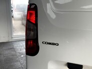 Vauxhall Combo 1.5 Turbo D 2300 Sportive L2 H1 Euro 6 (s/s) 4dr 11