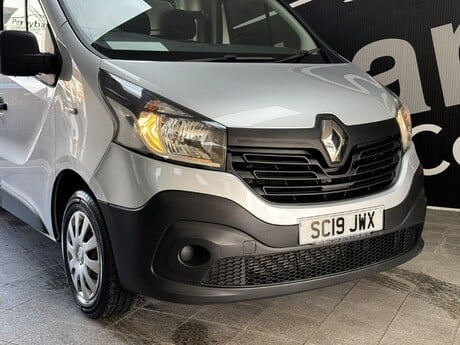 Renault Trafic 1.6 dCi 27 Business SWB Standard Roof Euro 6 5dr 6