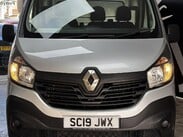 Renault Trafic 1.6 dCi 27 Business SWB Standard Roof Euro 6 5dr 8