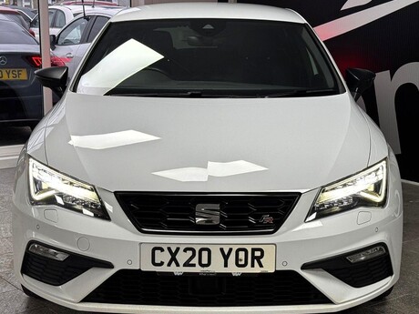 SEAT Leon 1.5 TSI EVO FR Black Edition Euro 6 (s/s) 5dr 9