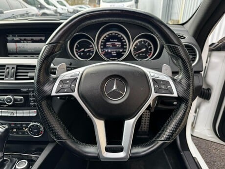 Mercedes-Benz C Class 6.3 C63 V8 AMG SpdS MCT Euro 5 5dr 27